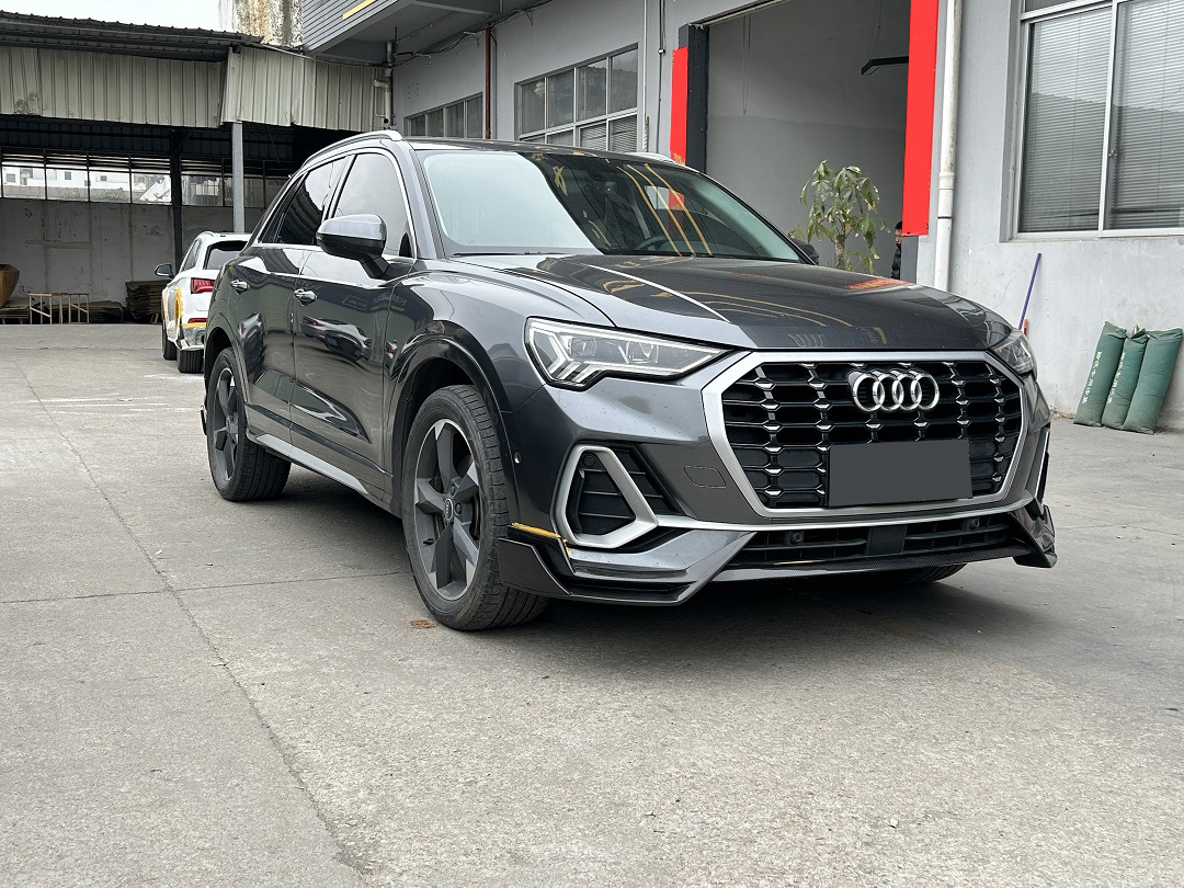 Комплект обвісів (Карбон) Audi Q3 2019–2025 гг.