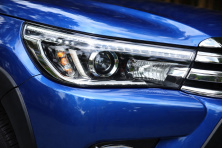 Передні фари ОЕМ V1 2015-2019 (LED, 2 шт) Toyota Hilux 2015- рр.