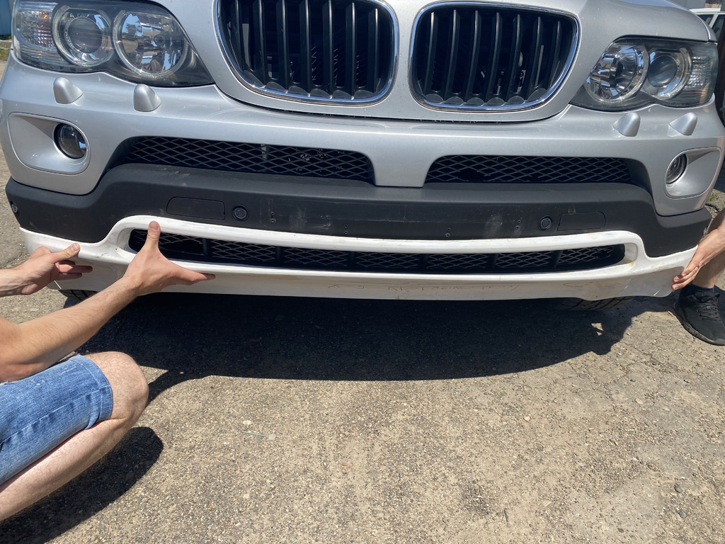 Накладка на передній бампер (2003-2006, під фарбування) для BMW X5 E53 рр