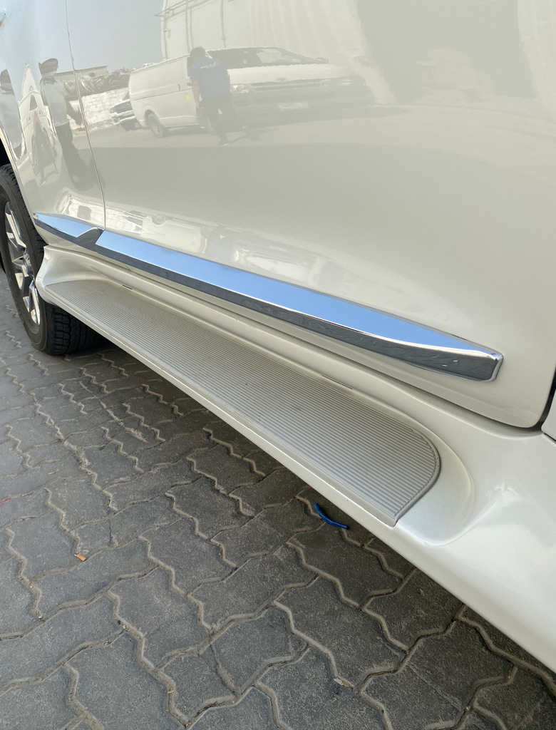 Бокові пороги GX-style (2 шт., алюміній) Чорний колір (сіра підніжка) для Toyota Land Cruiser Prado 150 2009-2023 рр