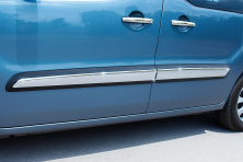 Молдинг дверний (4 шт, нерж) Carmos - Турецька сталь Peugeot Partner Tepee 2008-2018 рр.