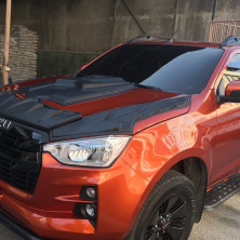 Накладка на капот (ABS) Isuzu D-Max 2019- гг.