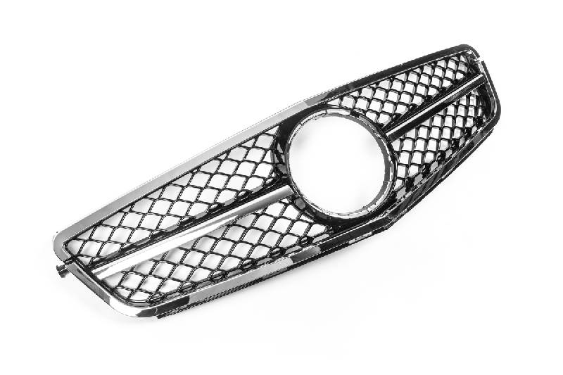 Передня решітка AMG Silver Mercedes C-class W204 2007-2015 рр.