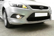 Накладка на передній бампер Sedan (під фарбування) Ford Focus II 2008-2011 рр.