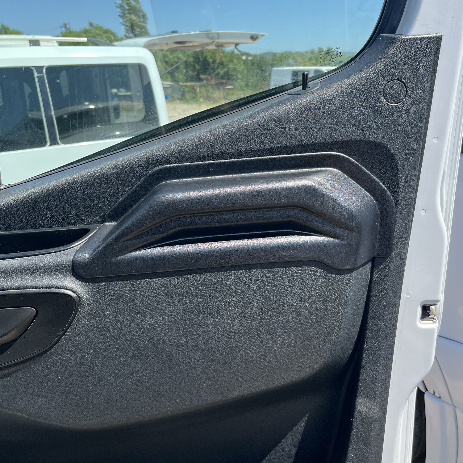 Накладки на дверну карту EuroCap (ABS) Mercedes Sprinter W907/W910 2018- гг.
