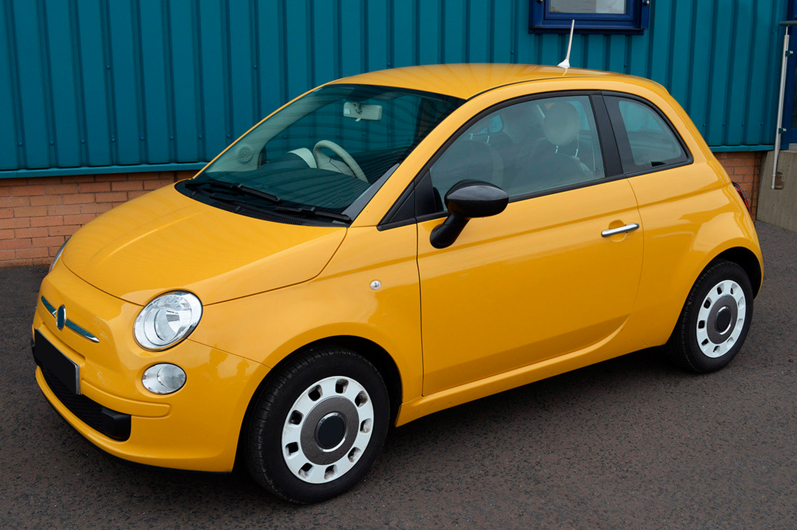 Накладки на дзеркала 2007-2015 (2 шт., натуральний карбон) для Fiat 500/500L рр