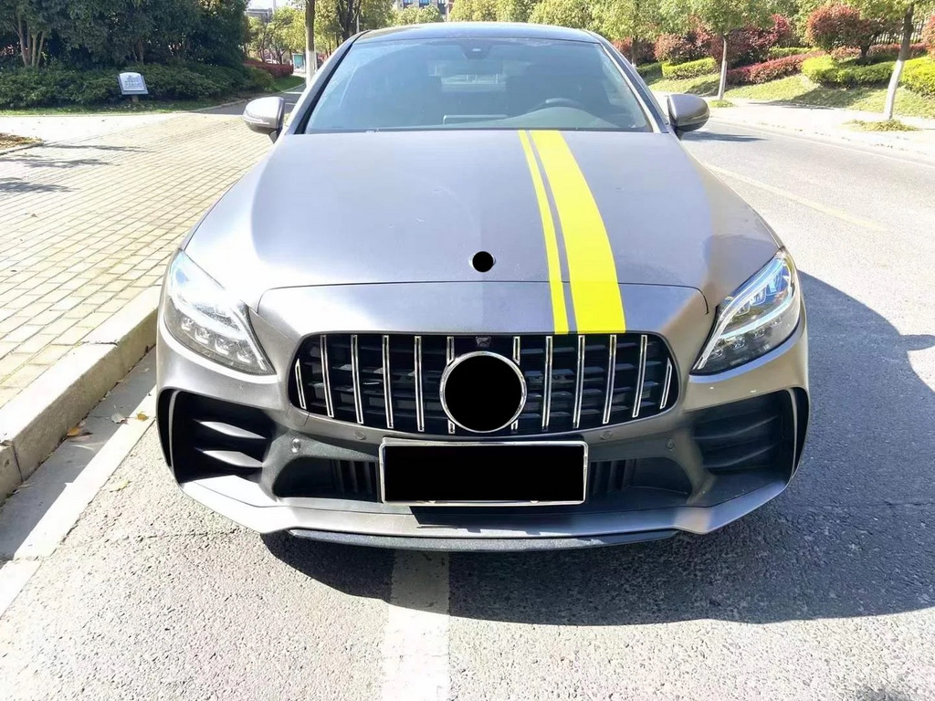 Комплект обвісів з повним заднім бампером (дизайн Black Mamba C63GT) для Mercedes C-class W205 2014-2021 рр