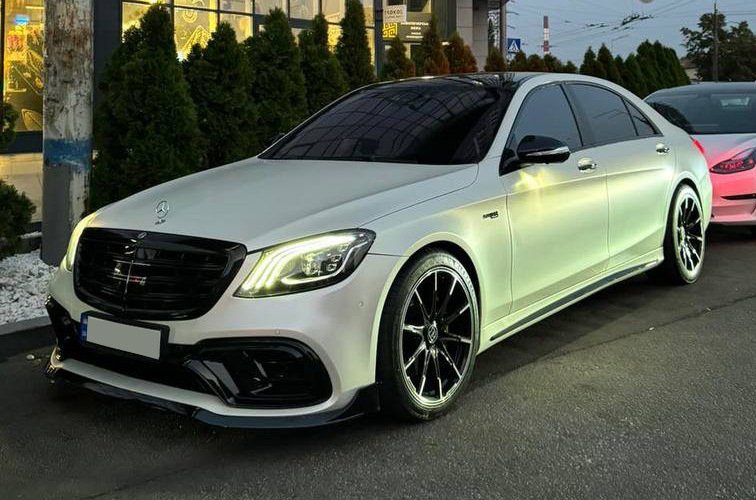 Комплект обвісів BRB (чорний, 2018-2026) для Mercedes S-class W222 рр