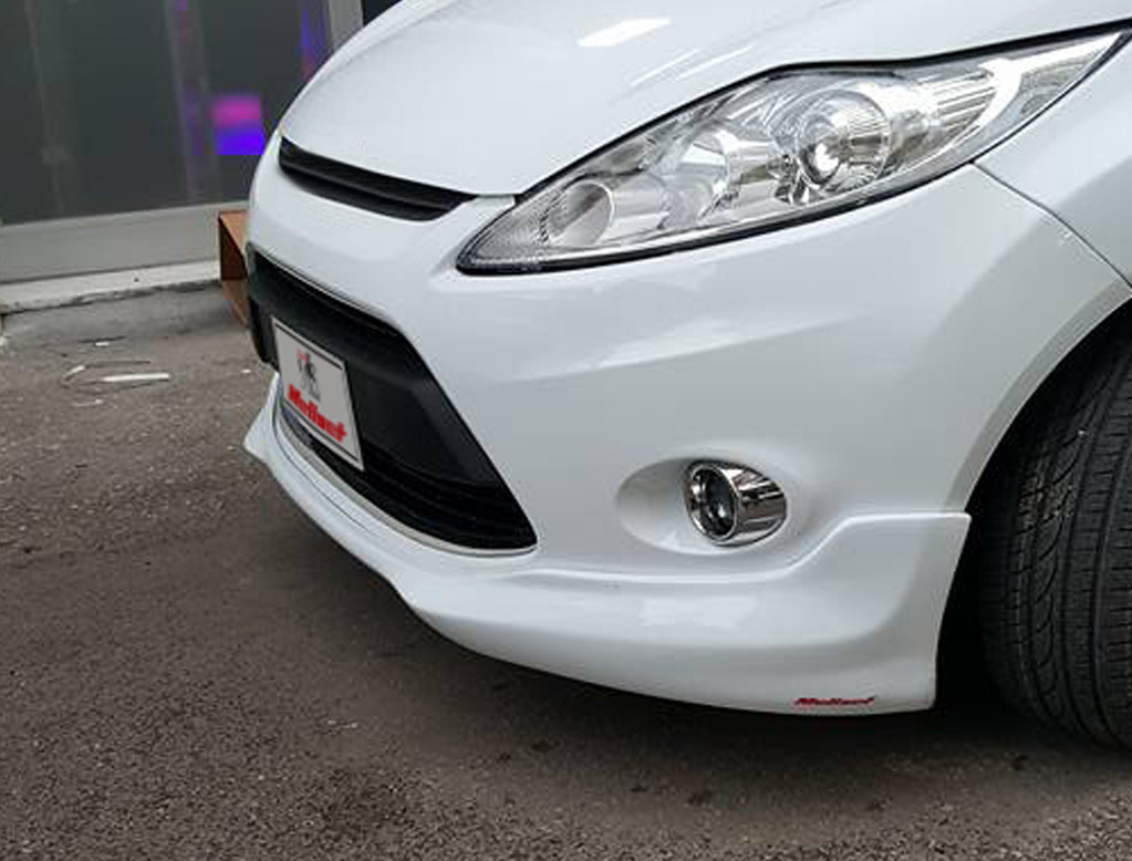Накладка на передній бампер 2008-2013 (під фарбування) для Ford Fiesta рр