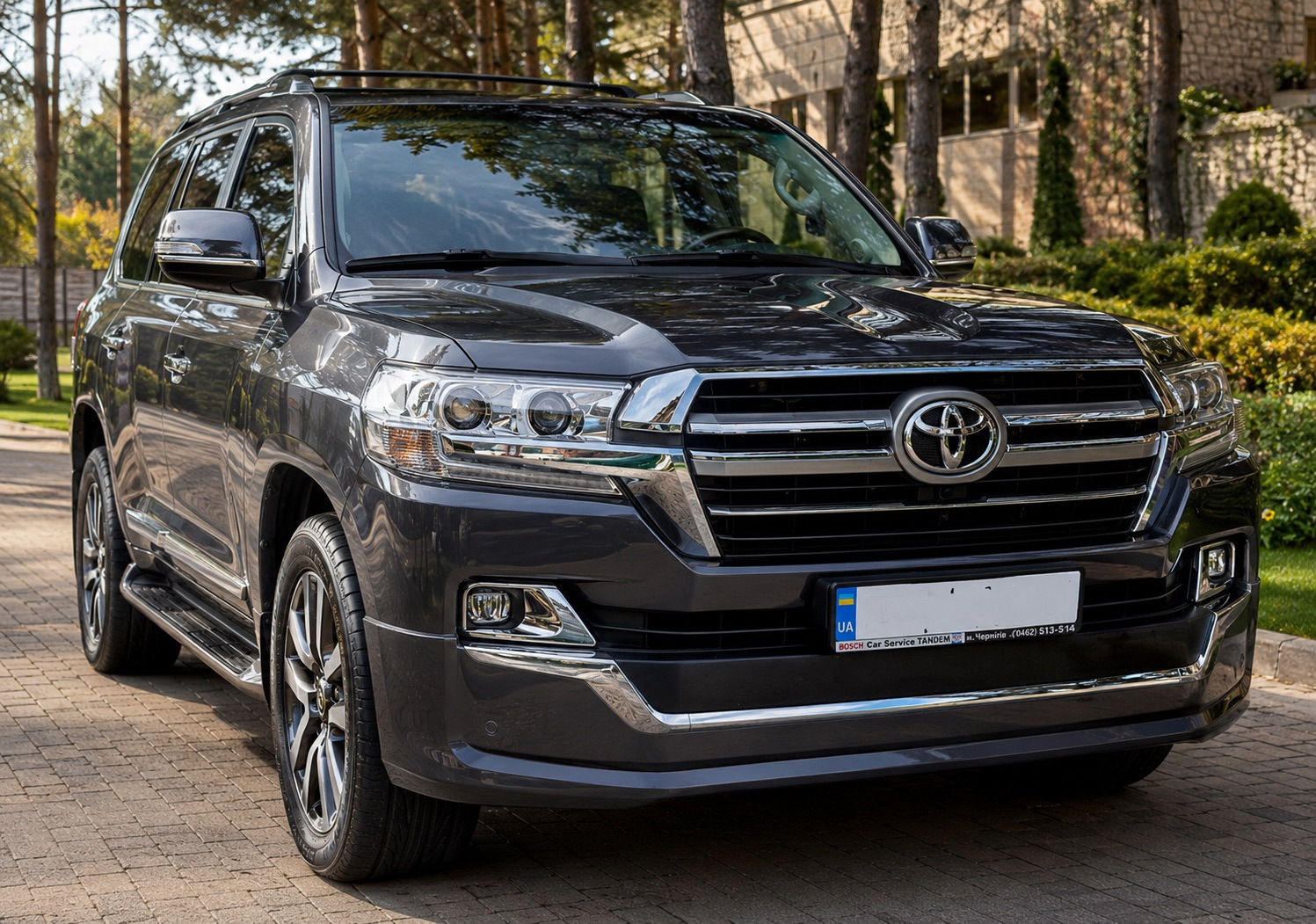 Комплект обвісів 2016-2021 (Executive 2019) Чорний колір для Toyota Land Cruiser 200 рр