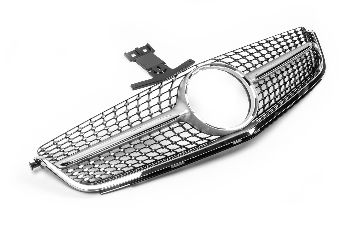 Передня решітка Diamond Silver (для C63) 2007-2011 для Mercedes C-class W204 рр