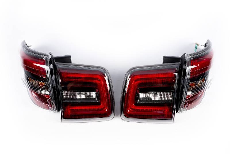 Задні LED ліхтарі (дизайн 2019) Nissan Armada 2016-2024 рр.