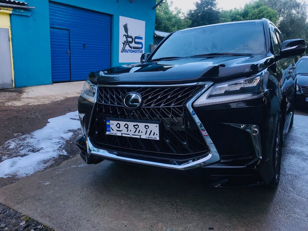 Комплект обвісів (TRD Sport 2017-2020) Чорний колір для Lexus LX570/450d рр