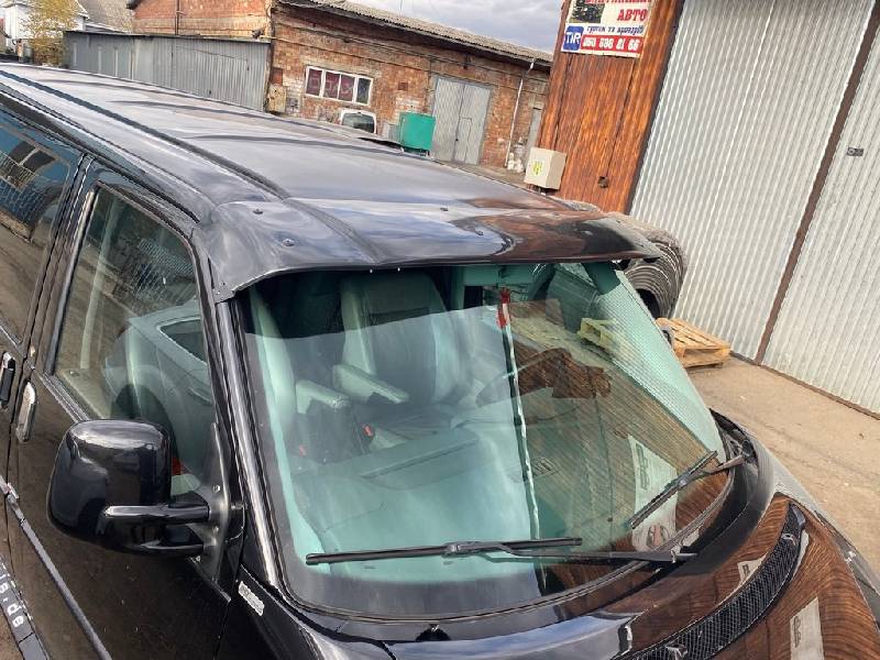 Козирьок на лобове скло (на кронштейнах) Volkswagen T4 Transporter 1990-2003 рр.