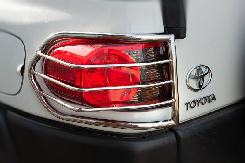 Захист задніх фонарів (нержавійка, 2 шт) Toyota FJ Cruiser 2006-2022 рр.