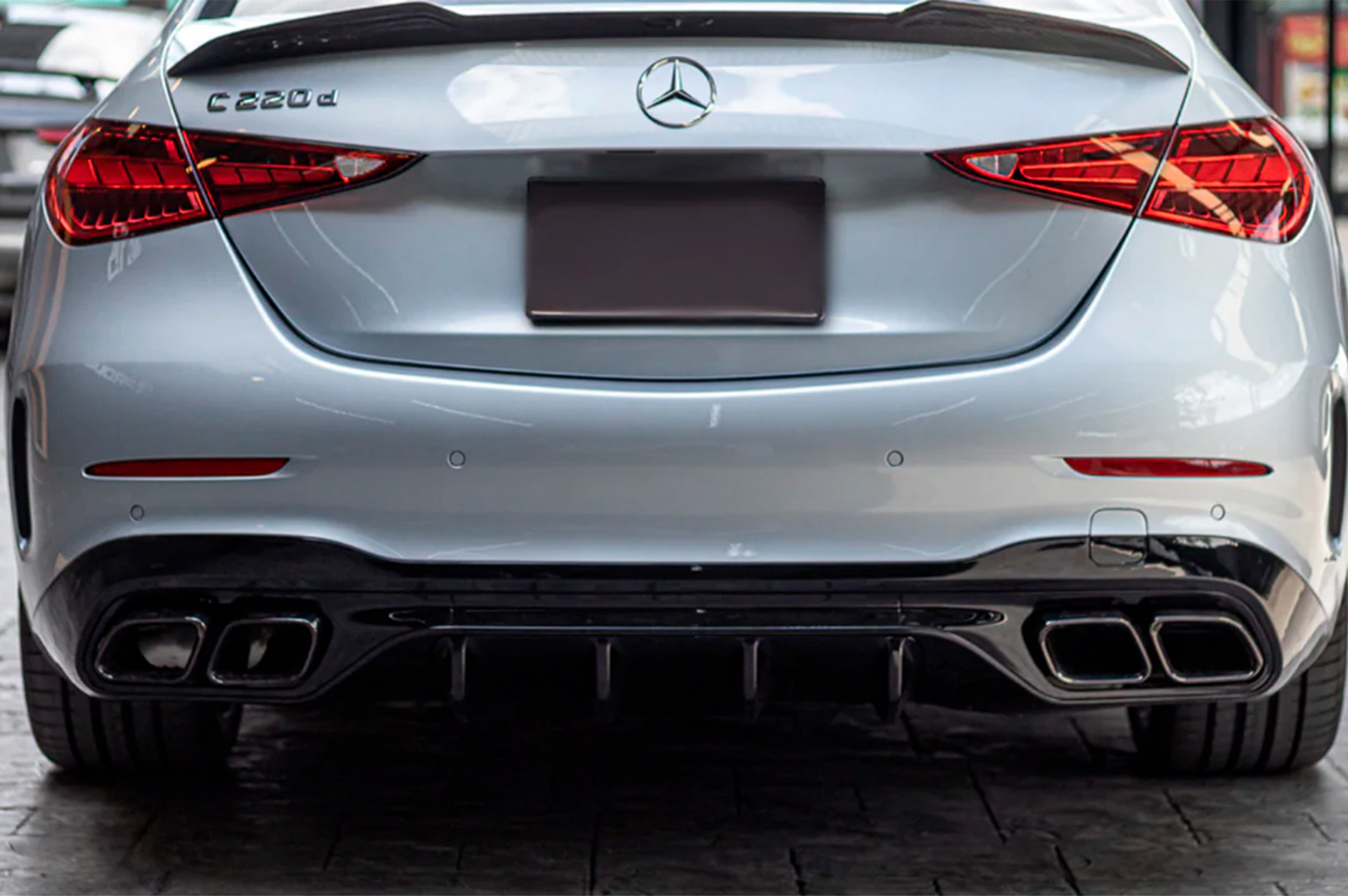 Задній дифузор з насадками (Дизайн AMG C63) Mercedes C-class W206 2022- гг.