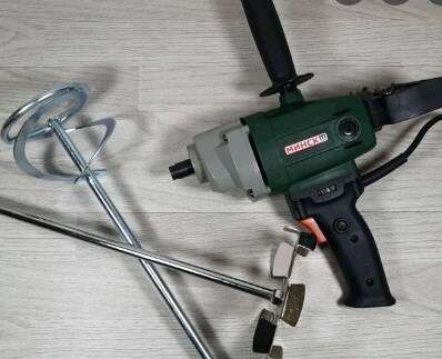 Дрель миксер Минск ММЭ-2200 ( 2 венчика) SVET