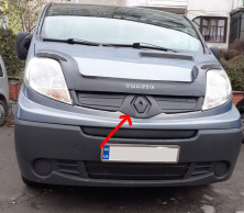Зимова верхня накладка на решітку 2001-2007, Матова Renault Trafic 2001-2015 рр.