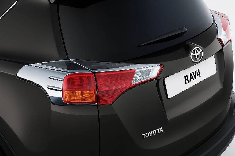 Накладки на задні ліхтарі Libao V1 2013-2016 (2 шт, пласт) Toyota Rav 4 2013-2018 рр.