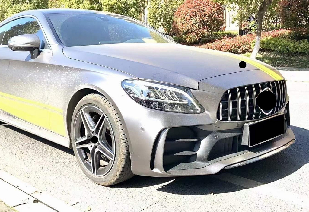 Комплект обвісів з повним заднім бампером (дизайн Black Mamba C63GT) для Mercedes C-class W205 2014-2021 рр