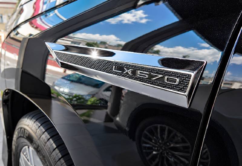 Комплект шильдиків під карбон (4 шт) Lexus LX570/450d 2008-2022 рр.
