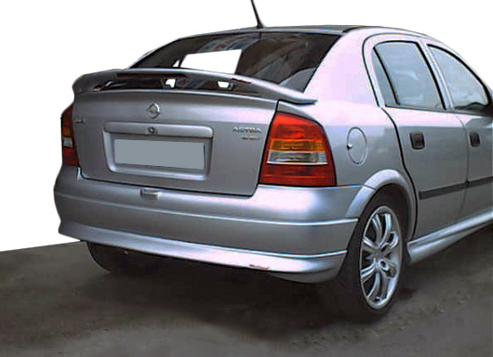 Задня нижня накладка HB (під фарбування) Opel Astra G classic 1998-2012 рр.