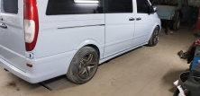 Бокові пороги Exclusive (2 шт, під фарбування) Коротка/Середня база Mercedes Vito W639 2004-2014 рр.