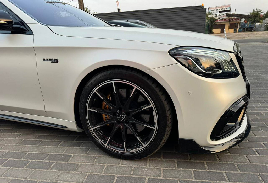 Комплект обвісів BRB (чорний, 2018-2026) для Mercedes S-class W222 рр