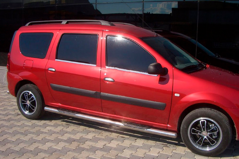 Бічні труби (2 шт., нерж.) 60 мм, голі труби Lada Largus 2012- рр.