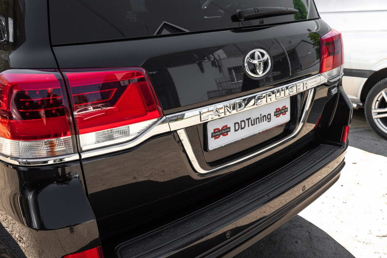 Підставка під номер стандарт Чорна Toyota Land Cruiser 200 2007-2021 гг.
