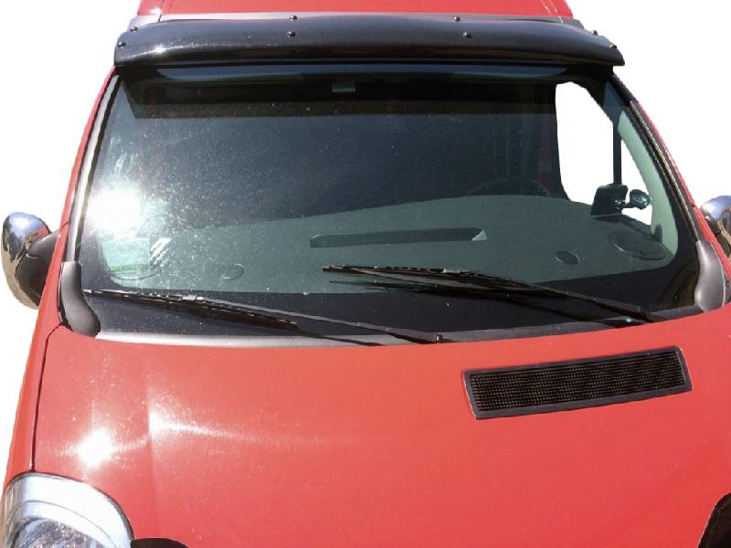 Козирьок на лобове скло (чорний глянець, 5мм) Opel Vivaro 2001-2015 рр.