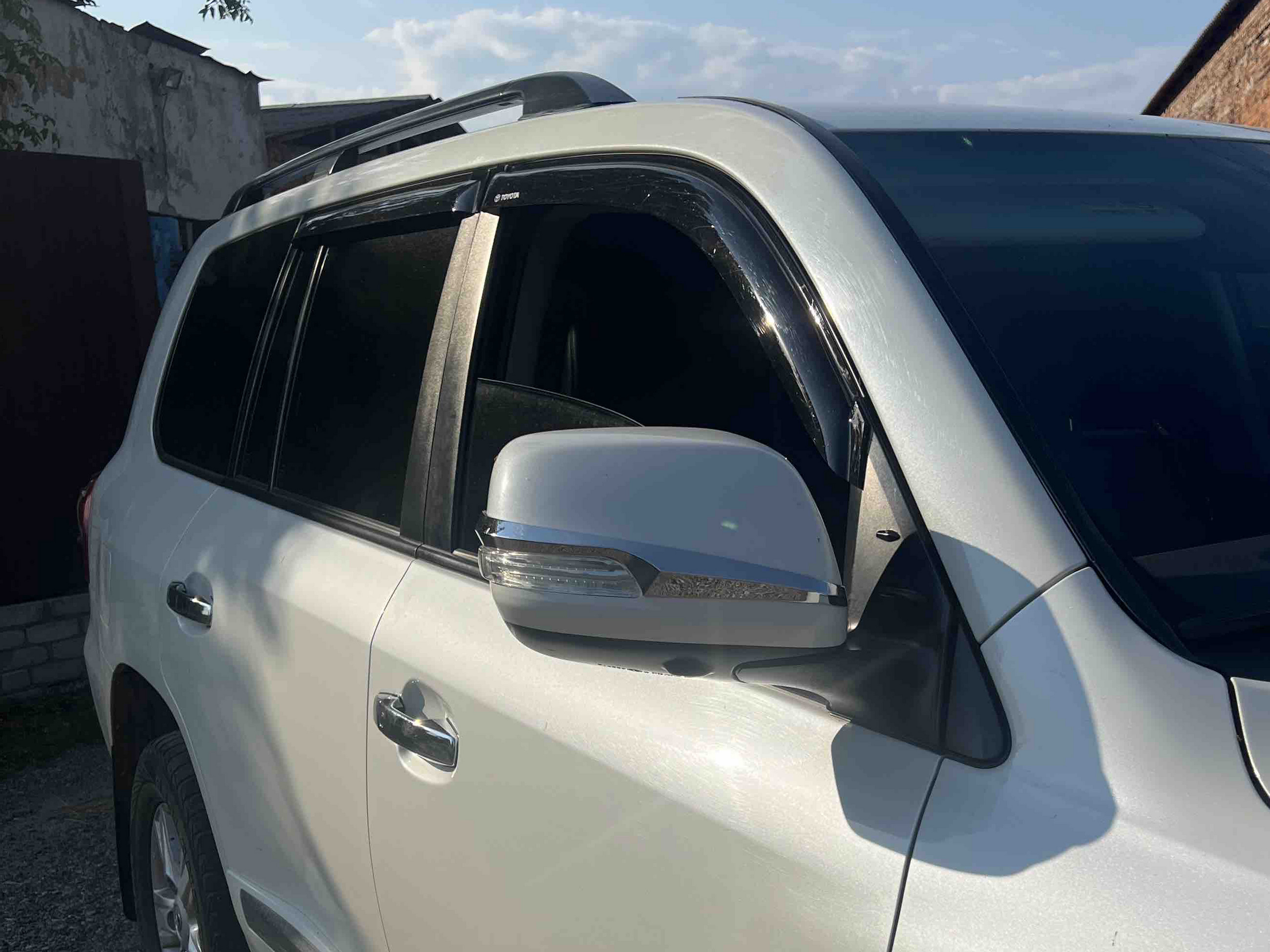 Смужки на дзеркала 2012-2021 (2 шт, хром) для Toyota Land Cruiser 200 рр