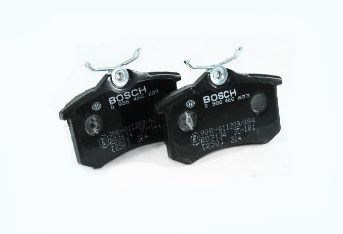 Колодки задні гальмові з вушком Chery Tiggo 3xe (електро) Bosch