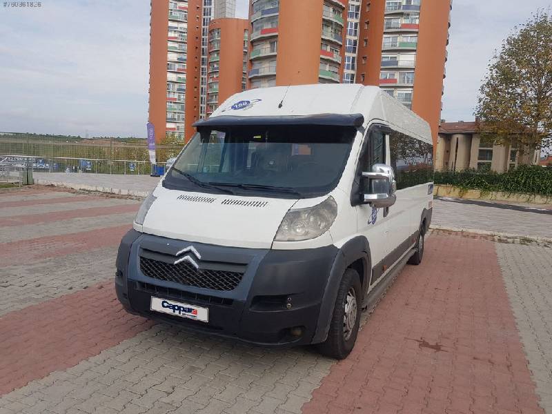 Козирьок на лобове скло (чорний глянець, 5мм) Opel Movano 2021- рр.
