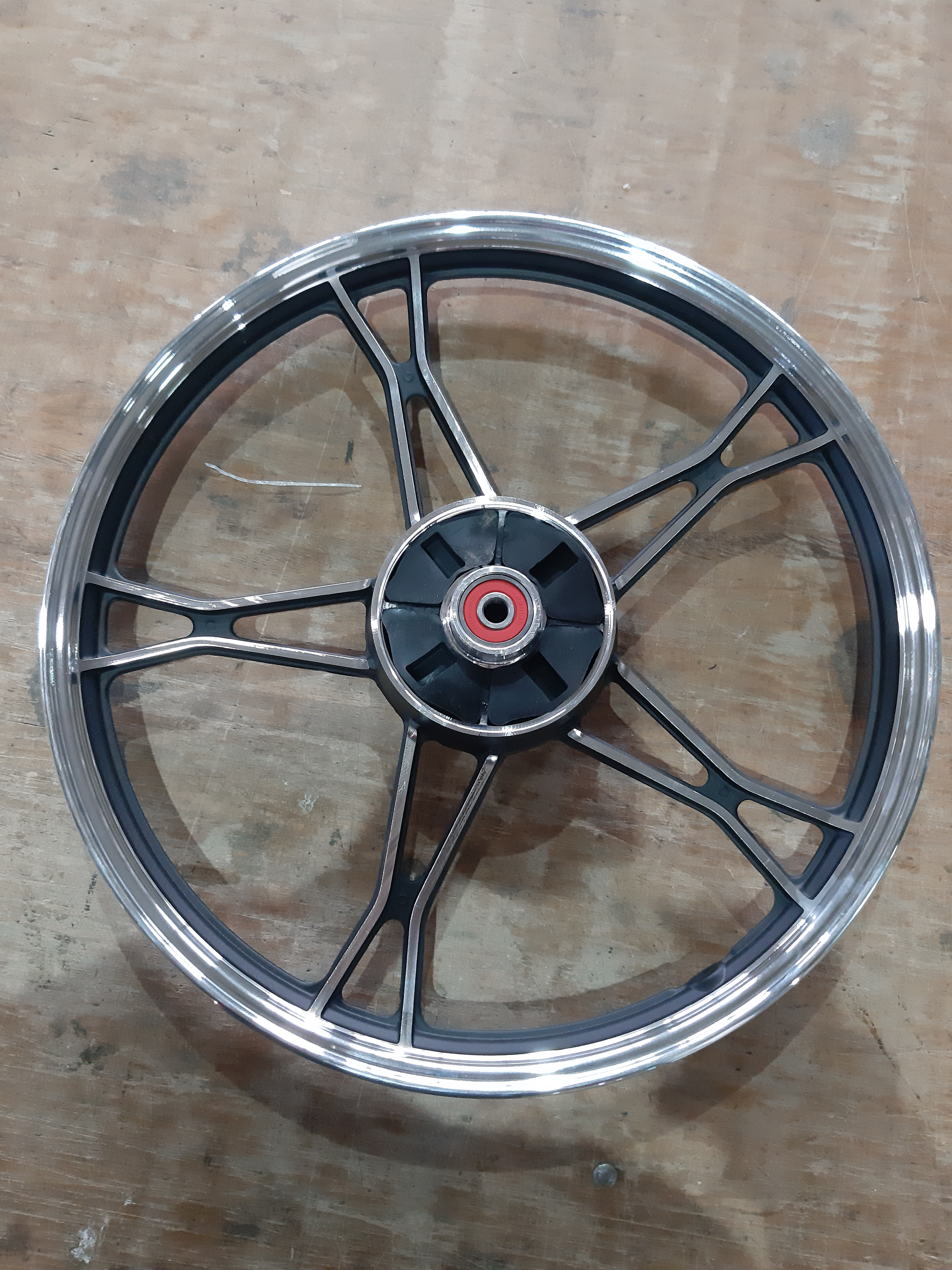 Диск колеса 1,4*17 (зад, барабан) (легкосплавний, чорний) Delta EVO