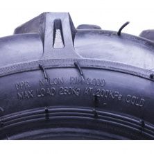 Шина 5,00 -12 TT елочка 8,32 (с камерой) AMG-2