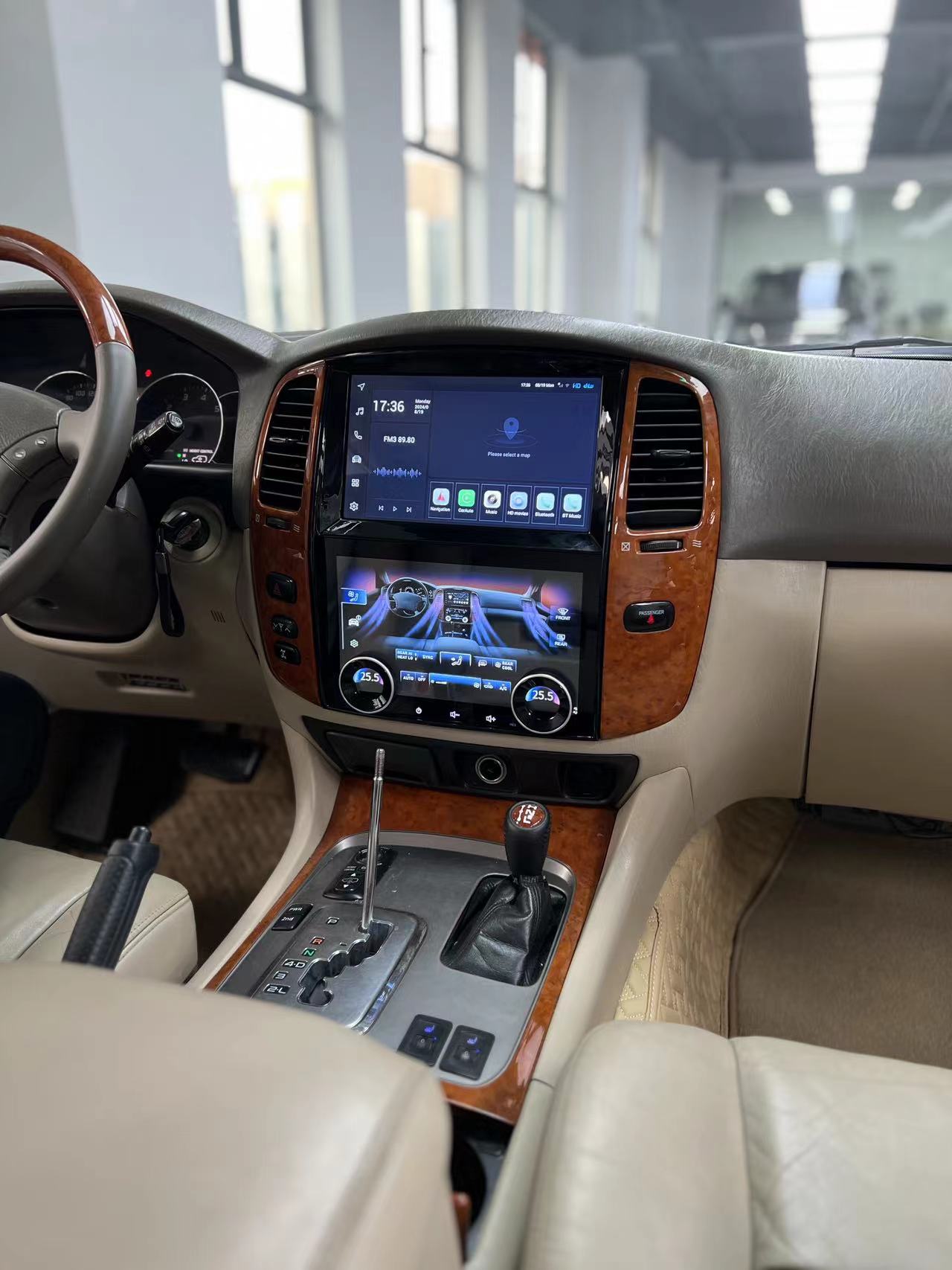 Штатна магнітола Torssen Lexus LX470 04-09 DF108CL/360 4G Carplay