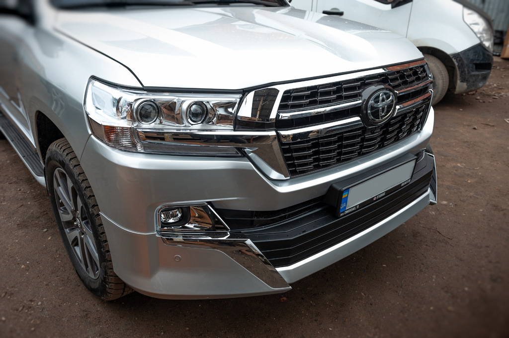 Комплект обвісів 2016-2021 (Executive 2021) Чорний колір для Toyota Land Cruiser 200 рр
