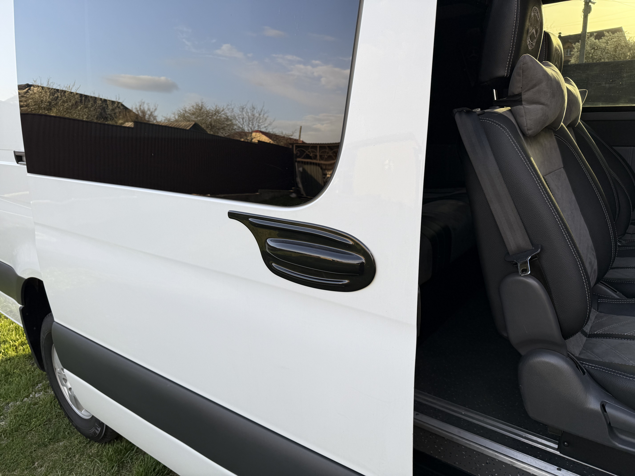 Накладка на ручку бокової дверки EuroCap (ABS) Mercedes Sprinter W907/W910 2018- гг.
