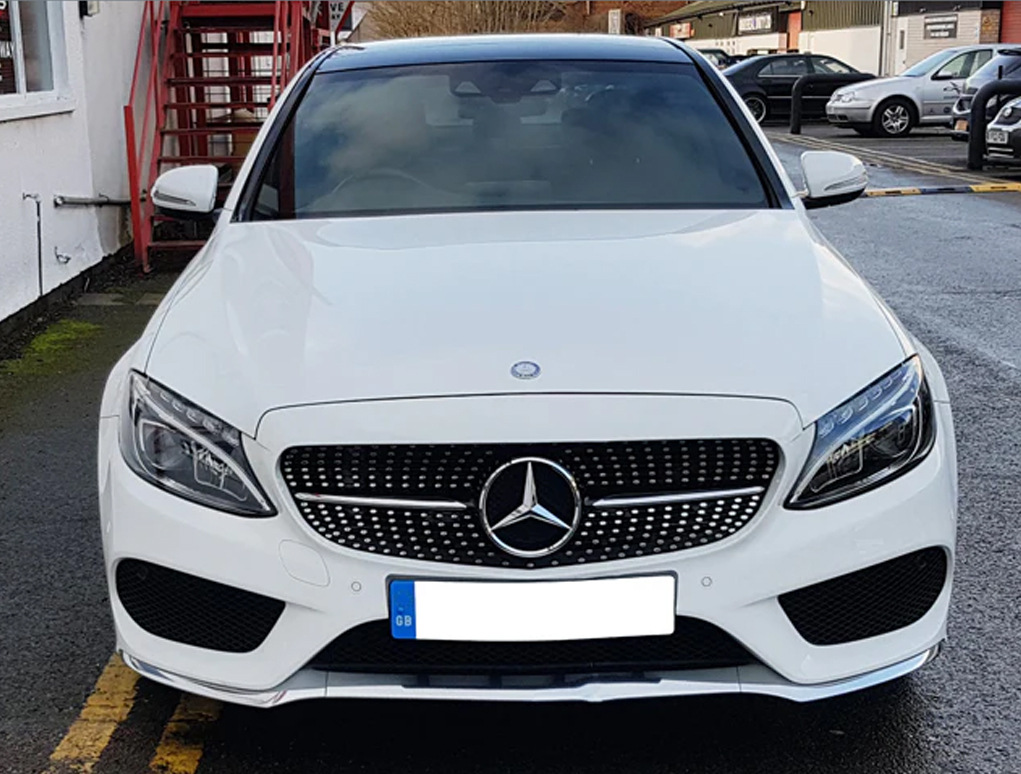 Передня решітка Diamond Silver (для Avantgarde/AMG-Line/C43 AMG) 2014-2018, без камери для Mercedes C-class W205 рр