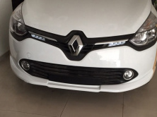 Накладка на передній бампер (під фарбування) Renault Clio IV 2012-2019 рр.