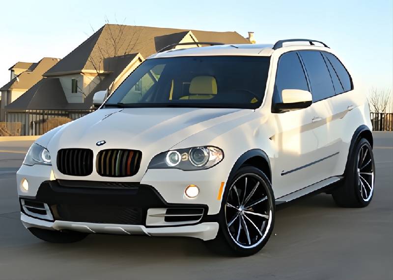 Накладка на передній бампер (2007-2010, під фарбування) BMW X5 E70 2007-2013 рр.