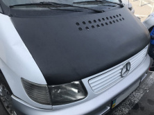 Чохол капота (шкірозамінник) Mercedes Vito W638 1996-2003 рр.