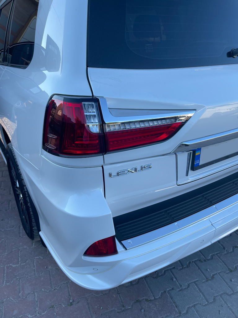 Комплект обвісів (TRD-Sport 2021-2022) Чорний колір для Lexus LX570/450d рр
