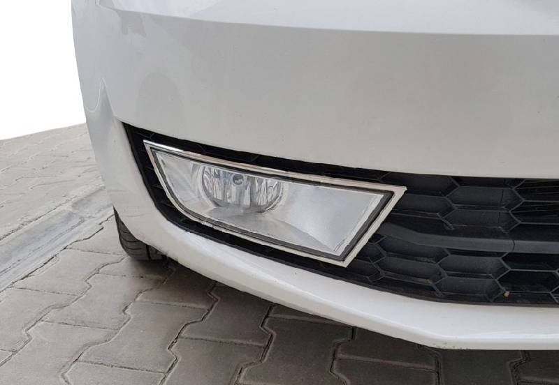 Накладки на ПТФ (2 шт) Carmos - Турецька сталь Skoda Octavia III A7 2013-2019 рр.