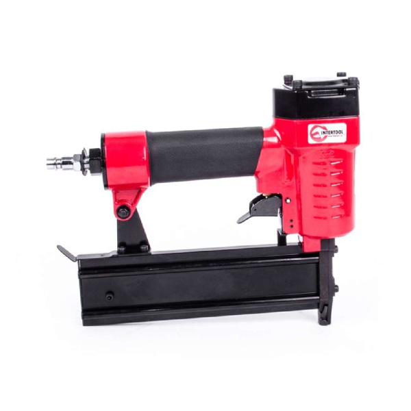 Пневматический степлер для гвоздей от 15 до 50 мм.