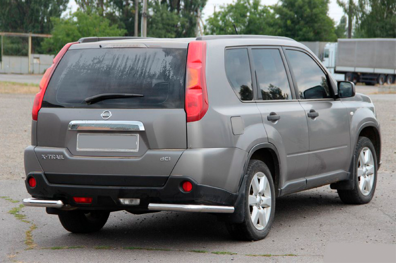 Задні кути AK003 (2 шт., нерж.) Nissan X-trail T31 2007-2014 рр.