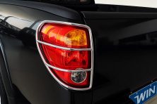 Захист задніх фонарів (нержавійка, 2 шт) Mitsubishi L200 2006-2015 рр.