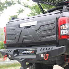 Пластикова накладка на кришку багажника Mitsubishi L200 2015-2024 рр.