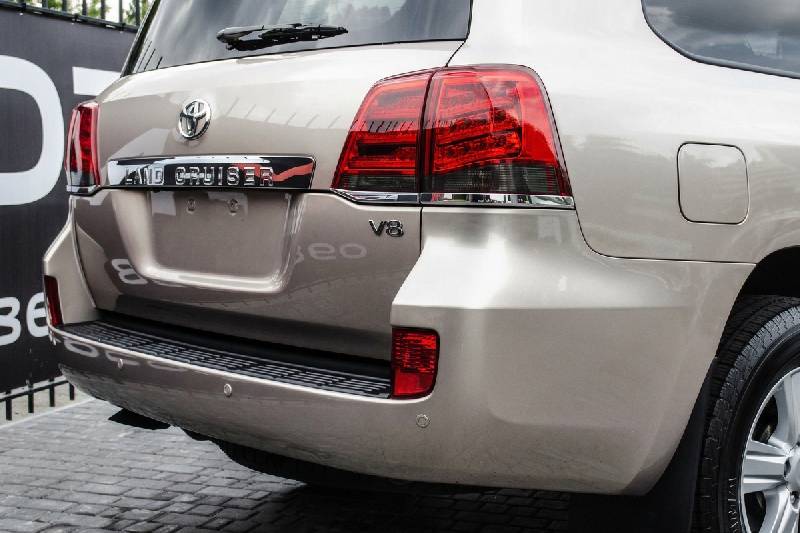 Задні ліхтарі 2007-2015 V-3 (дизайн Lexus 2012-2015) Toyota Land Cruiser 200 2007-2021 рр.